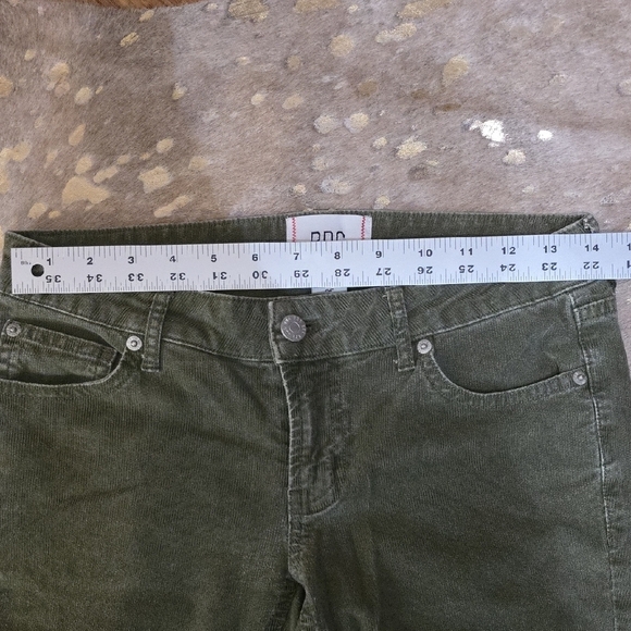 BDG Green Boot Leg Jeans - Picture 5 of 5